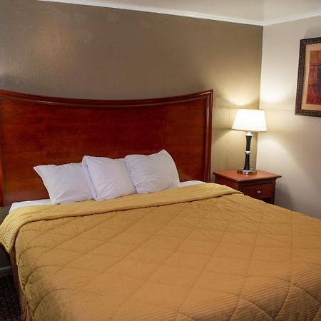 Oregon Motel 8&RV Park Klamath Falls Buitenkant foto